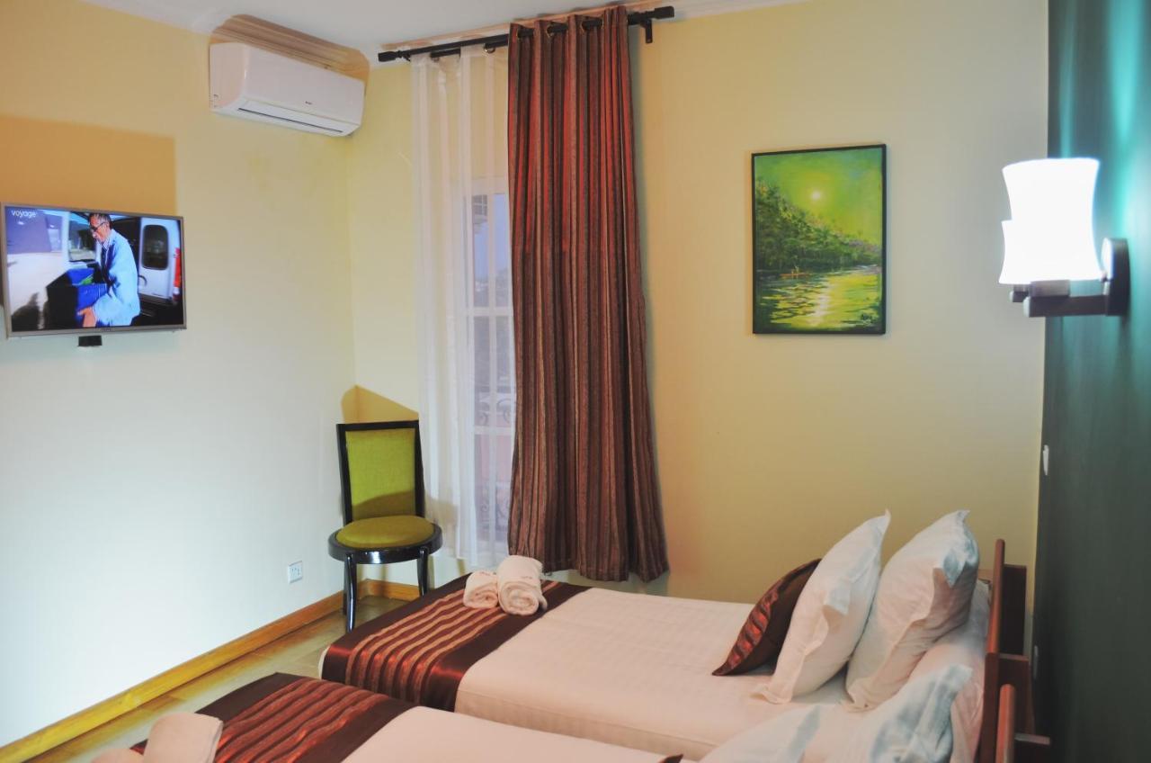 Anouk Hotel Antananarivo Exterior photo